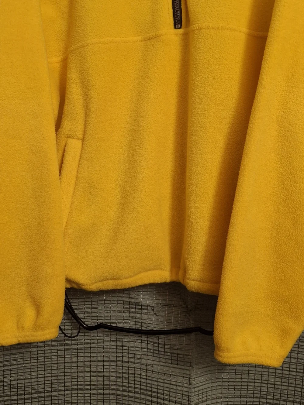 Vintage Kobe Classic Men’s Yellow Fleece Quarter-Zip Pullover